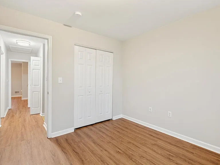 412 Heckle St — Photo 18