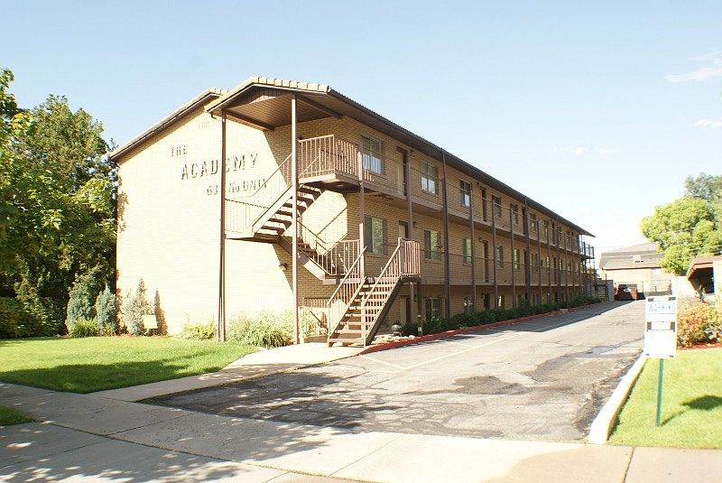 Apartment Complex