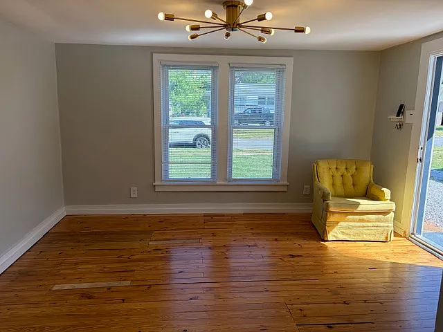 503 Collier Ave — Photo 5