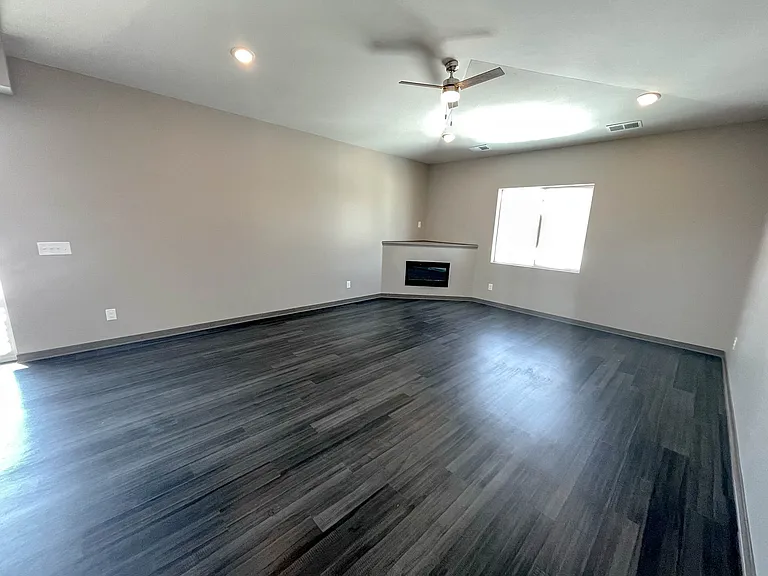 3-9575 Blacksmith Ct — Photo 10