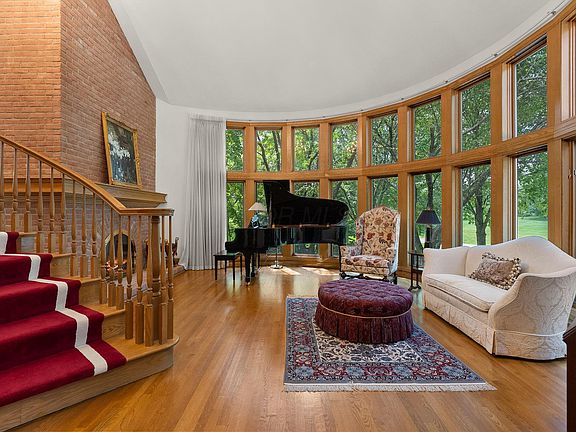 4th image of 1801 Strathshire Hall Ln