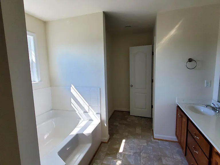 233 Kanter Dr — Photo 15