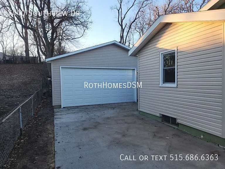 7440 Southview Dr — Photo 2