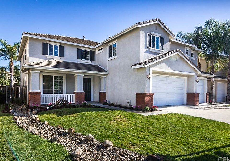 1st image of 42131 Alexandra Dr
