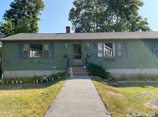 43 Highland Ave #B, Mansfield, MA 02048