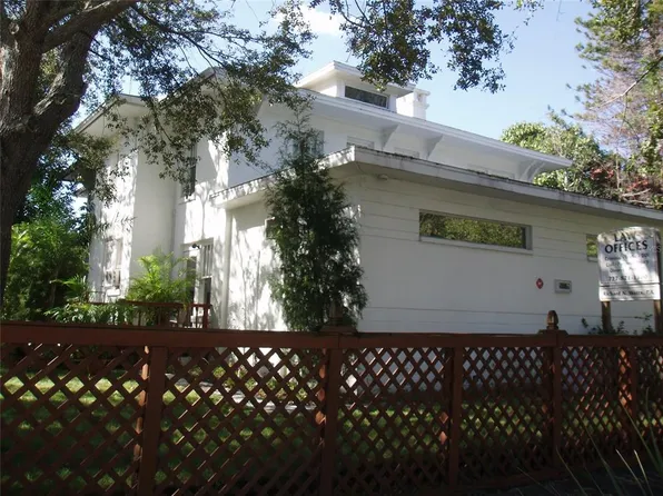 1300 Dr Martin Luther King Jr St N, Saint Petersburg, FL 33705