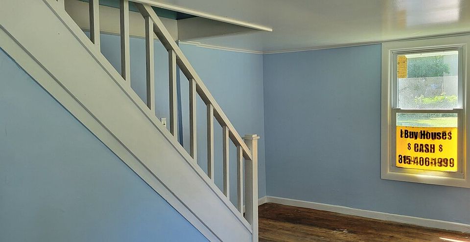 1st image of 60 W Dezeng St