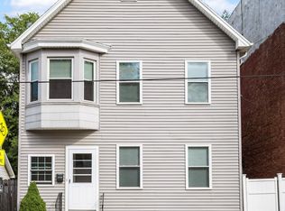 2314 Broadway, Watervliet, NY 12189