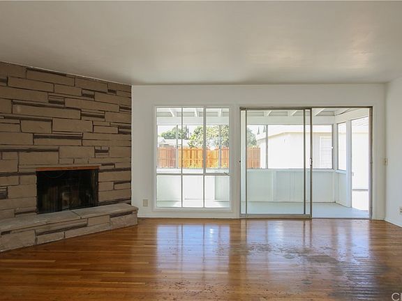 5th image of 18515 Evelyn Ave
