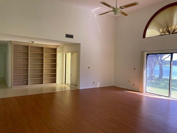 4th image of 420 Ashwood Place