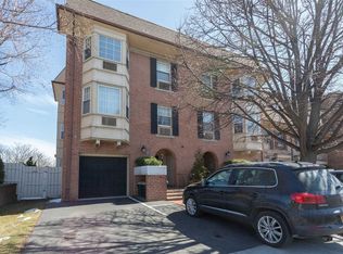1201 Estates Ln #1, Bayside, NY 11360