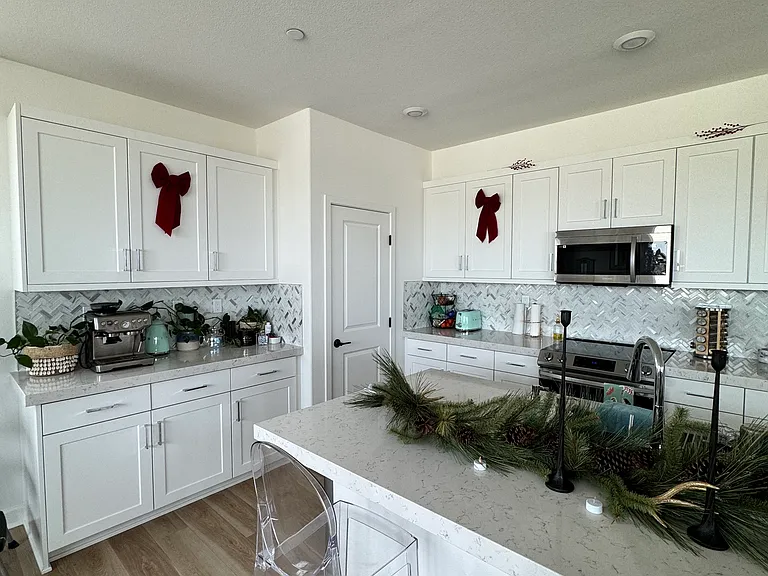 789 Vada St #6 — Photo 7
