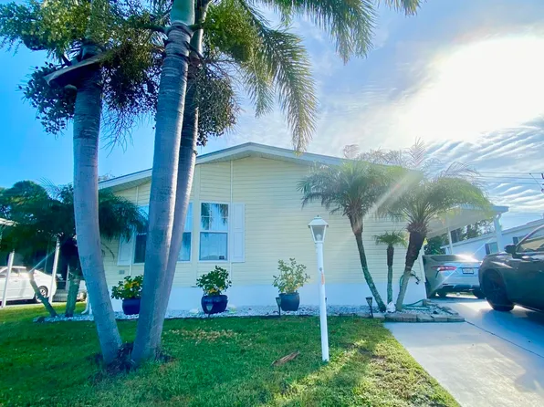 436 Tropical Isles Circle, Fort Pierce, FL 34982