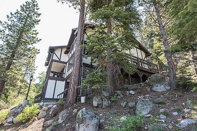 1st image of 227 Squaw Valley Rd #15