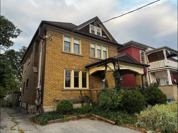 154 Church St, Kitchener, ON N2G 2S6