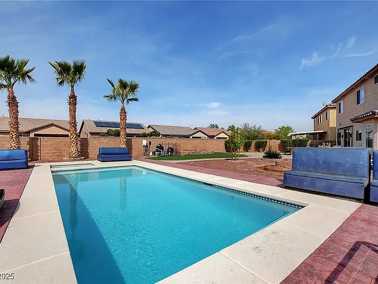 3541 Winter Wren St — Photo 45