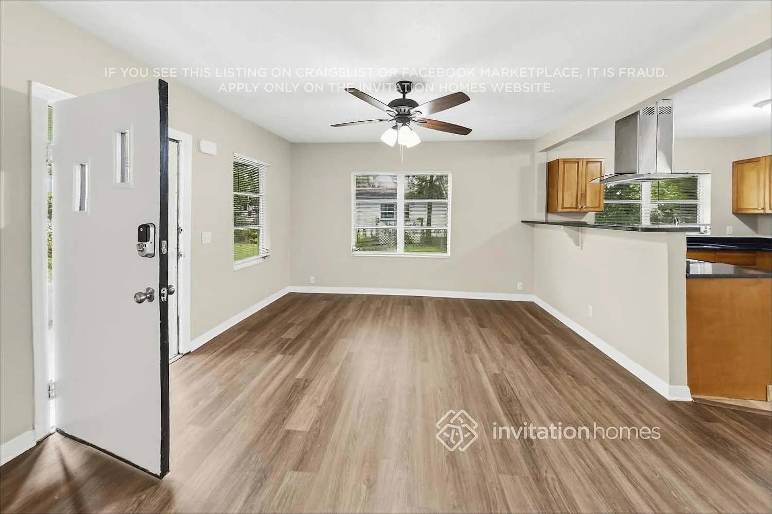 9501 N Albany Ave Tampa, FL 33612 — Photo 4