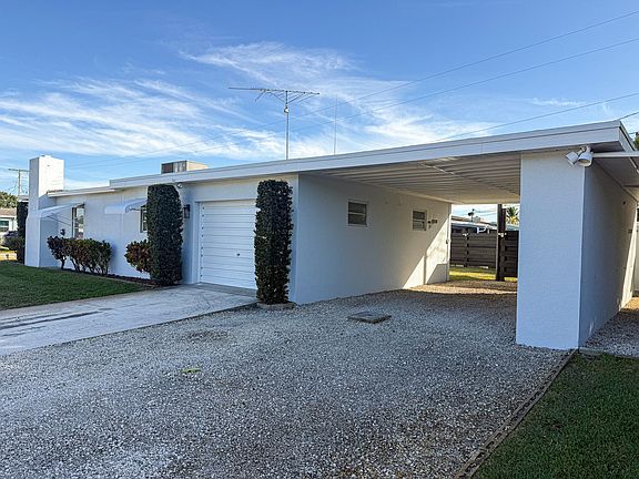 3rd image of 2313 Wabasso Drive