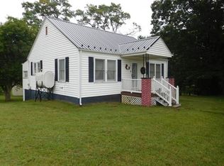 781 Ivanhoe Rd, Max Meadows, VA 24360