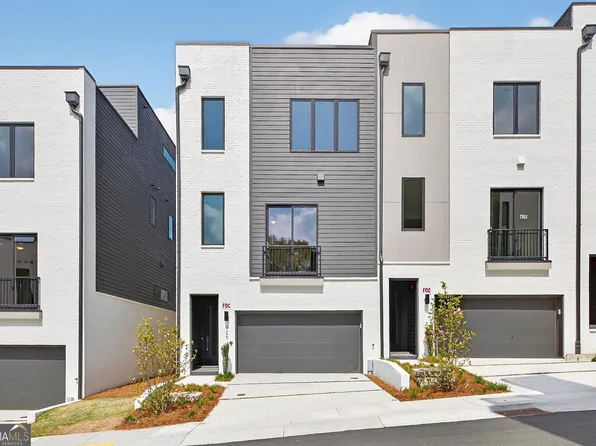 426 Cedar Dust Dr, Decatur, GA 30030