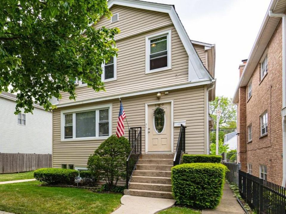 1st image of 5909 W Leland Ave #1