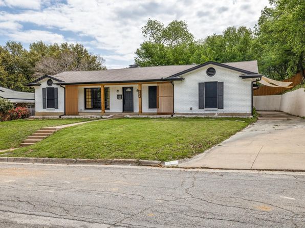 625 Blue Lake Dr
