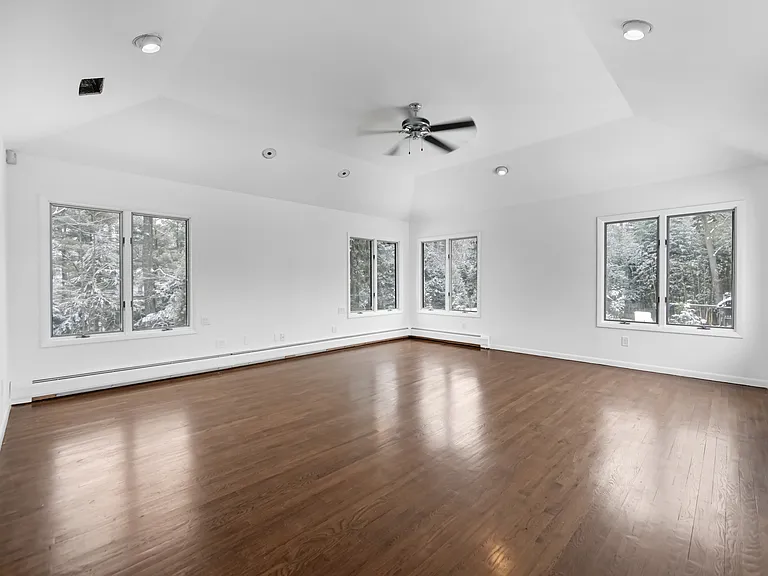 3 Forest Rd — Photo 22