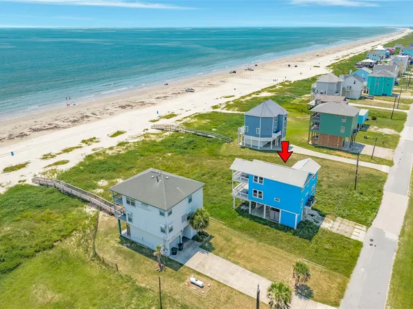 22915 Gulf Dr, Galveston, TX 77554