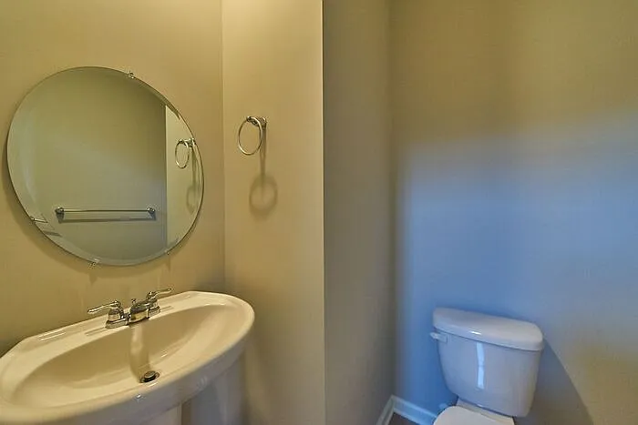 7226 Griffon Ln — Photo 12
