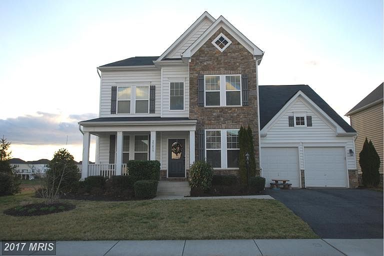 Exterior (Front)