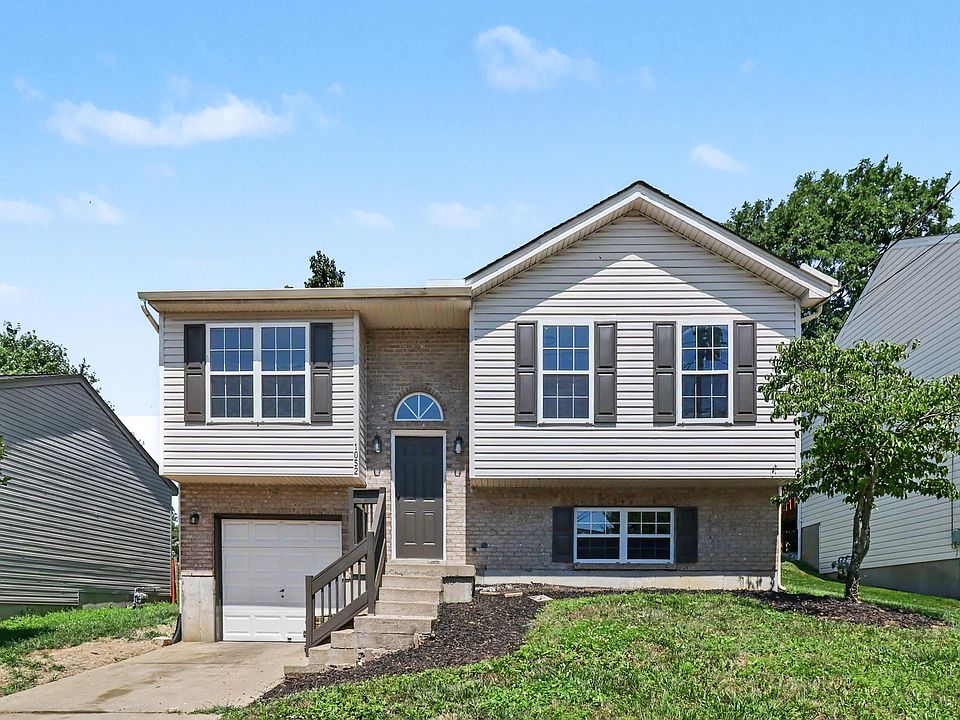 1st image of 1052 Fallbrook Dr