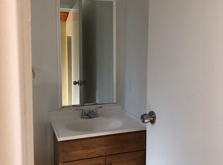 18708 Chase St UNIT 1, Northridge, CA 91324