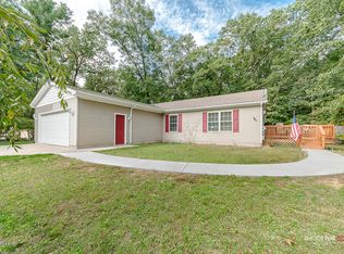 261 S Dangl Rd, Muskegon, MI 49442