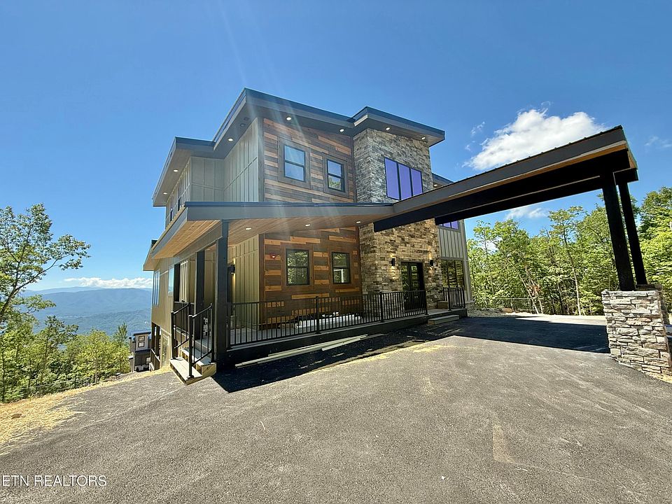 1st image of 3026 Tower Rd