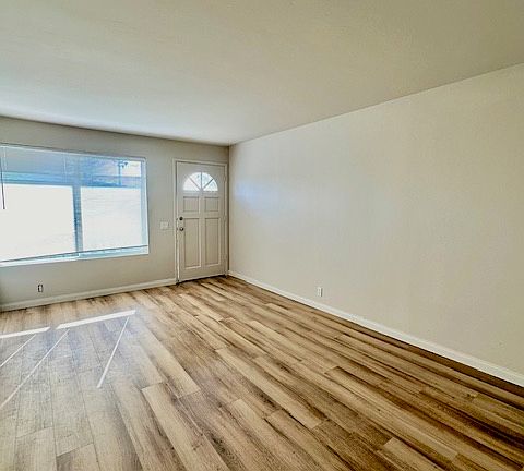 4th image of 124 Oceano Ave APT 6