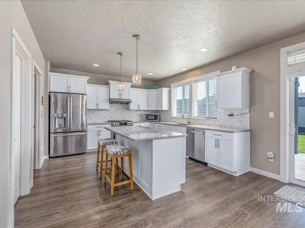 4476 N Glenrock Way, Meridian, ID 83646