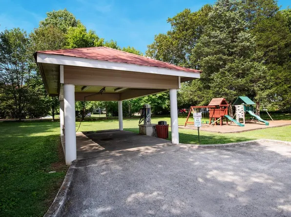 Park Hills Apartments