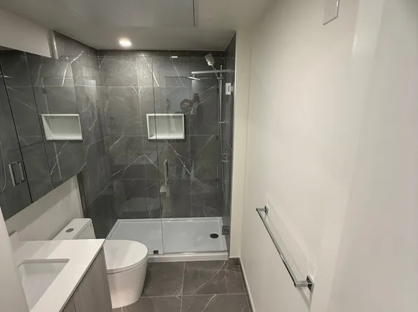 3264 Vanness Ave #505, Vancouver, BC V5R 4Z6