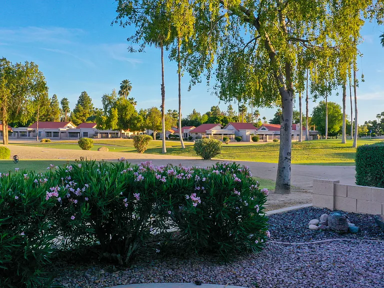9445 W Taro Ln — Photo 34
