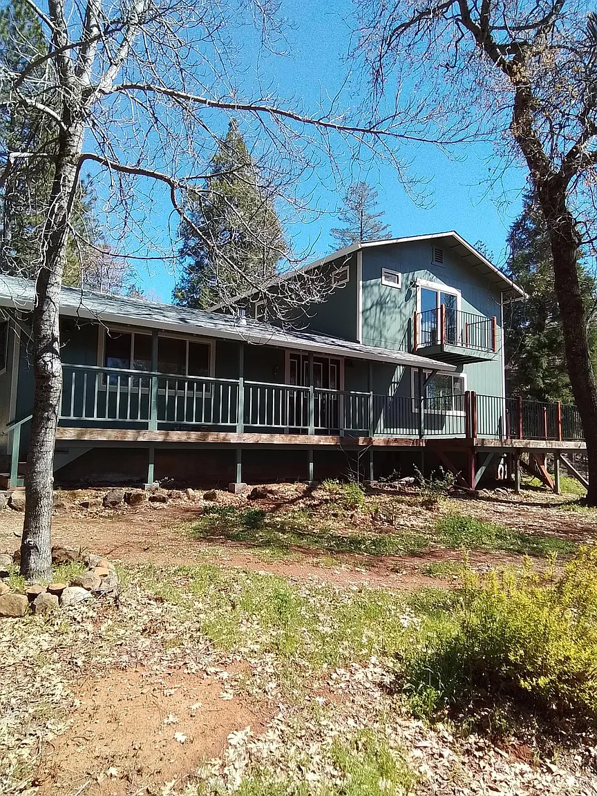 490 Vilas Rd photo 1