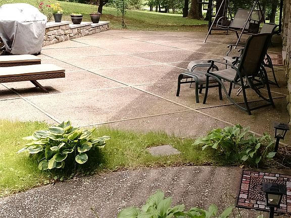 5th image of 1896 Wildwood Dr
