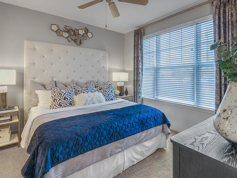 Residences at Shiloh Crossing — Photo 7