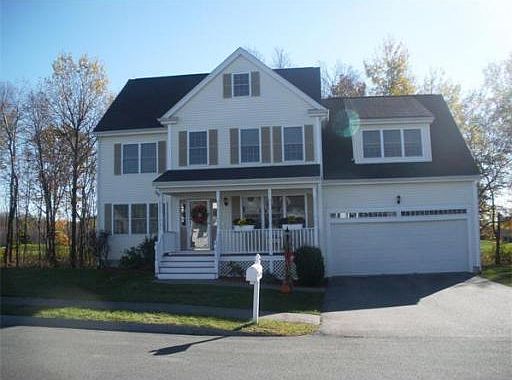 1st image of 10 Parker Ln