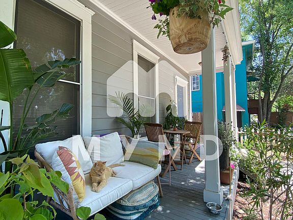 3rd image of 2219 O St APT B