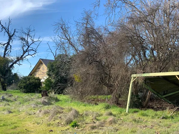 2871 Pease Rd, Yuba City, CA 95993