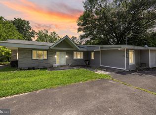 251 Weymouth Rd, Egg Harbor City, NJ 08215