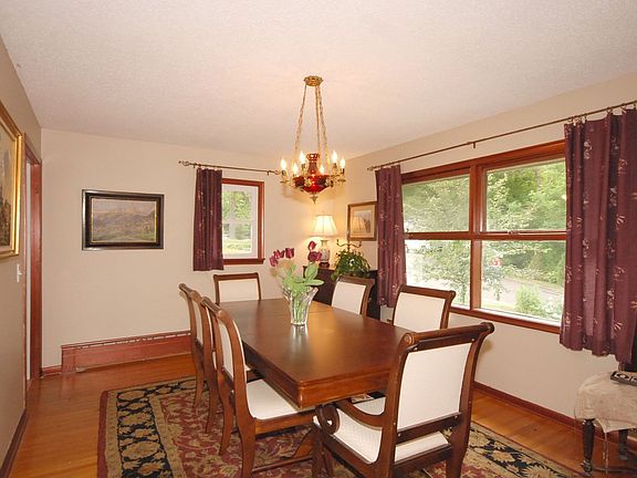 Formal Dinning room