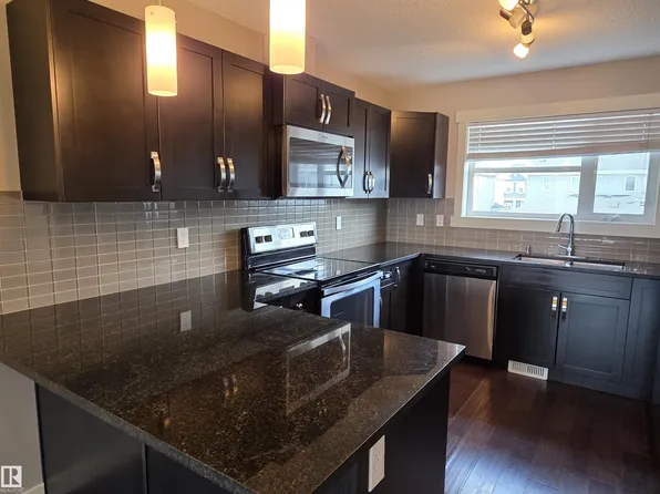 401 Southfork Dr #295, Leduc, AB T9E 0X1