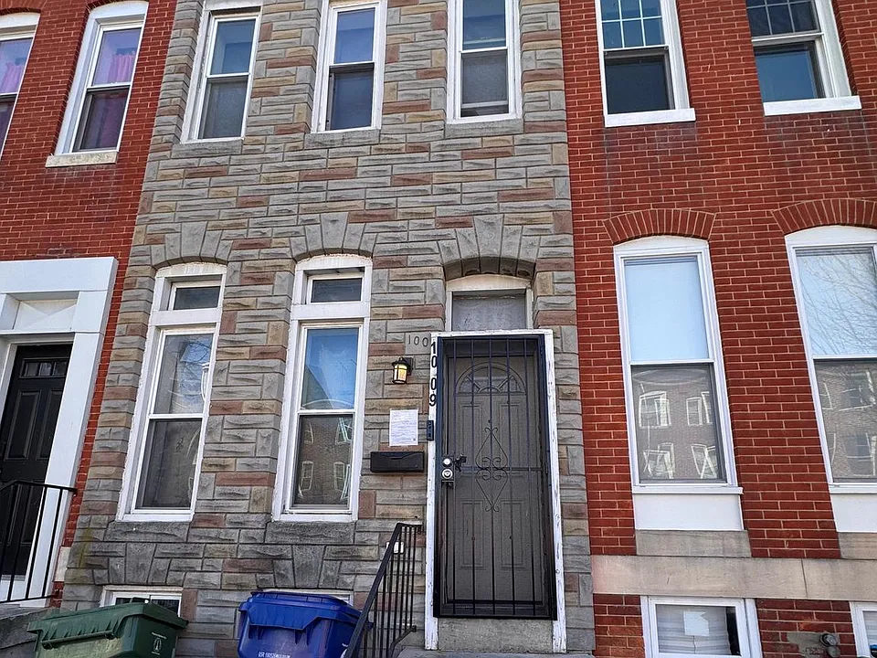 1009 W Fayette St