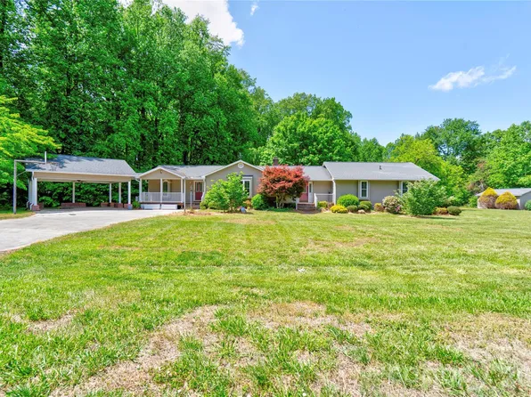 106 Dons Ct, Shelby, NC 28150